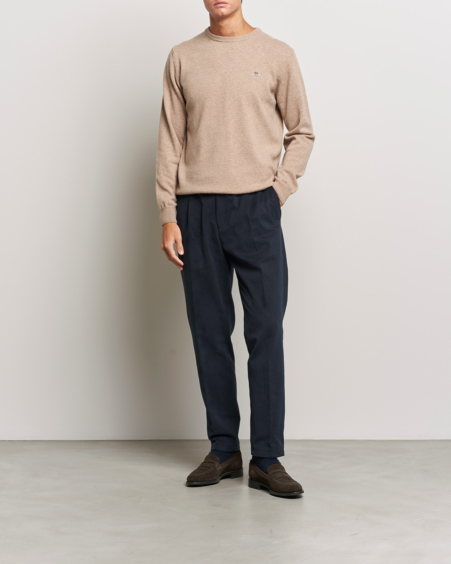 Hombres | Jerséis y prendas de punto | GANT | Lambswool Crew Neck Pullover Dark Sand