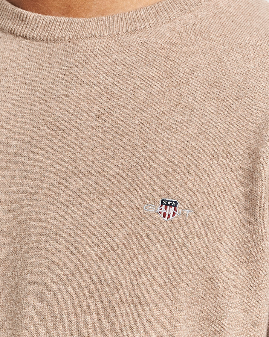 Hombres | Jerséis y prendas de punto | GANT | Lambswool Crew Neck Pullover Dark Sand