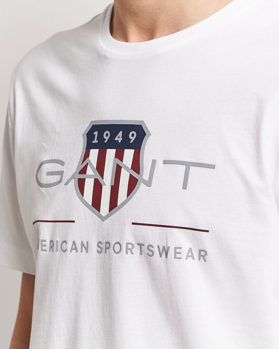 Hombres | Camisetas | GANT | Archive Shield Logo T-Shirt White