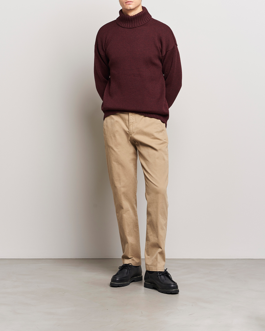 Hombres | Jerséis y prendas de punto | Gloverall | Submariner Chunky Wool Roll Neck Burgundy
