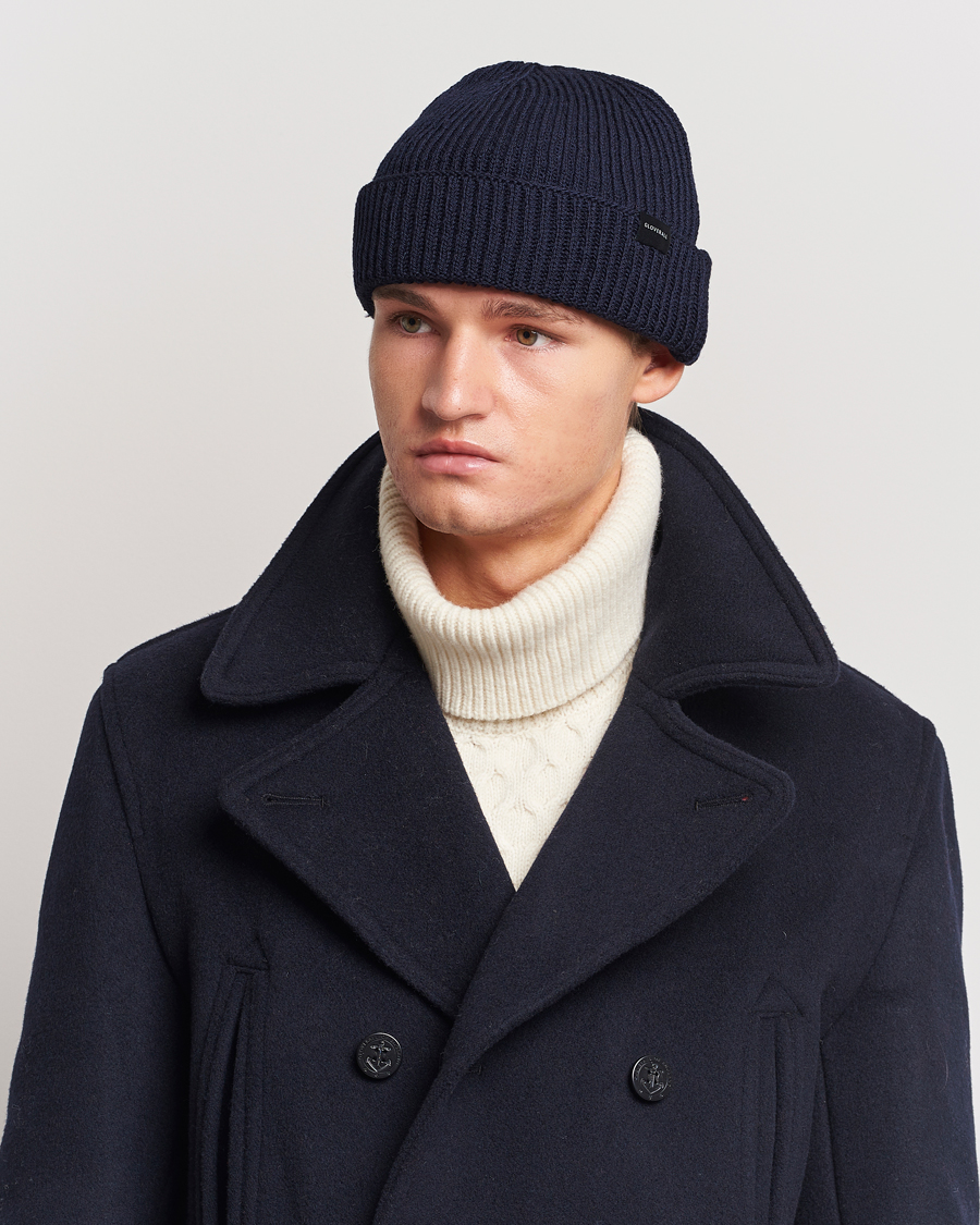 Hombres | Gloverall Fisherman Lambswool Beanie Navy | Gloverall | Fisherman Lambswool Beanie Navy