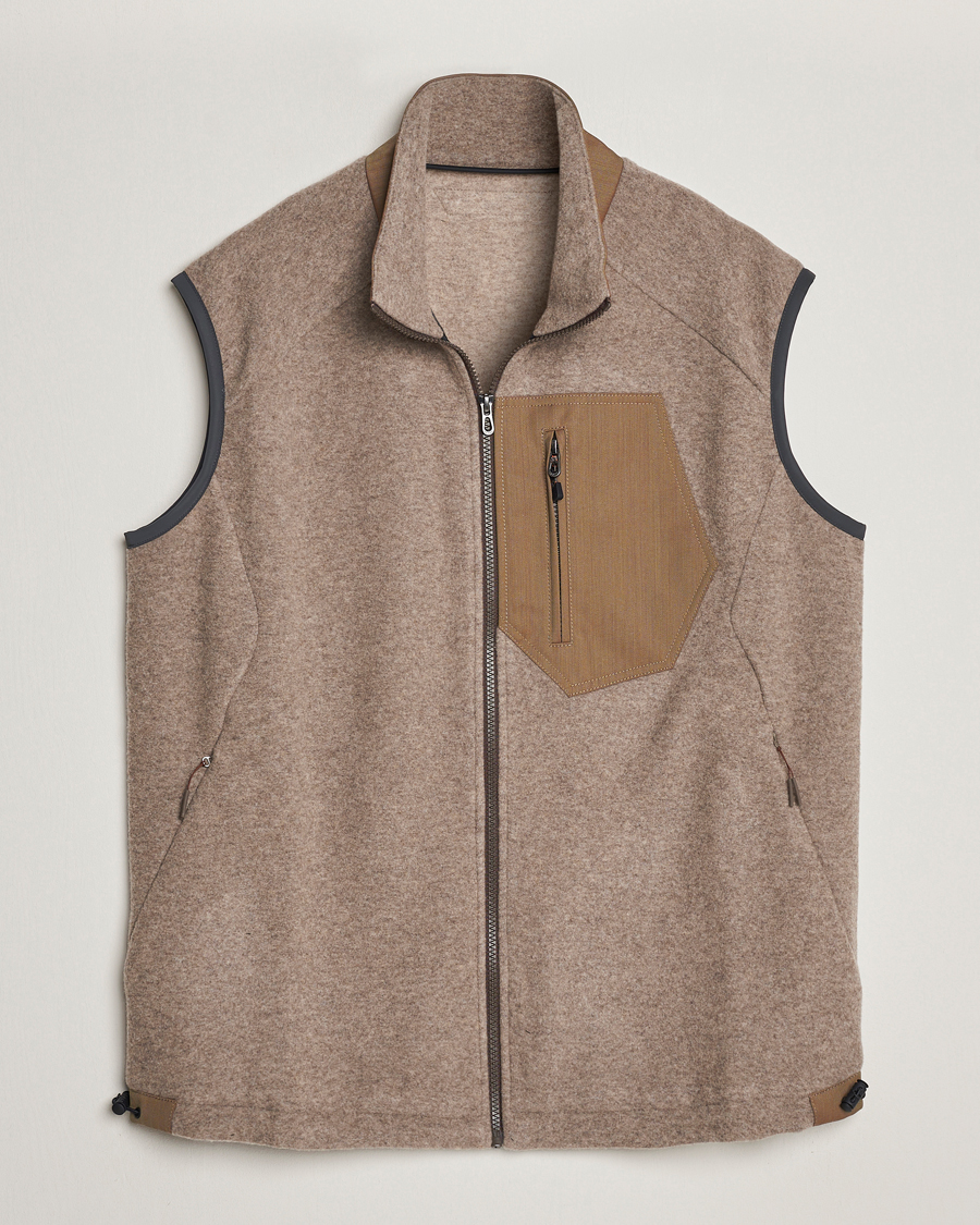 Hombres | Abrigos y chaquetas | SEASE | Explorer Cashmere Fleece Vest Oyster