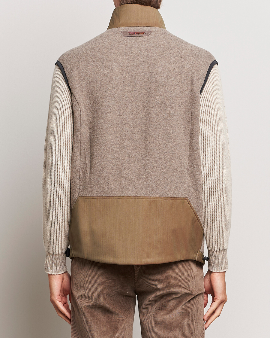 Hombres | Abrigos y chaquetas | SEASE | Explorer Cashmere Fleece Vest Oyster