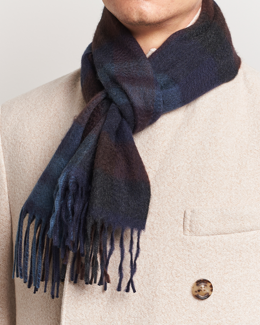 Hombres | Begg & Co Checked Cashmere Scarf 30*160cm Navy Slate | Begg & Co | Checked Cashmere Scarf 30*160cm Navy Slate