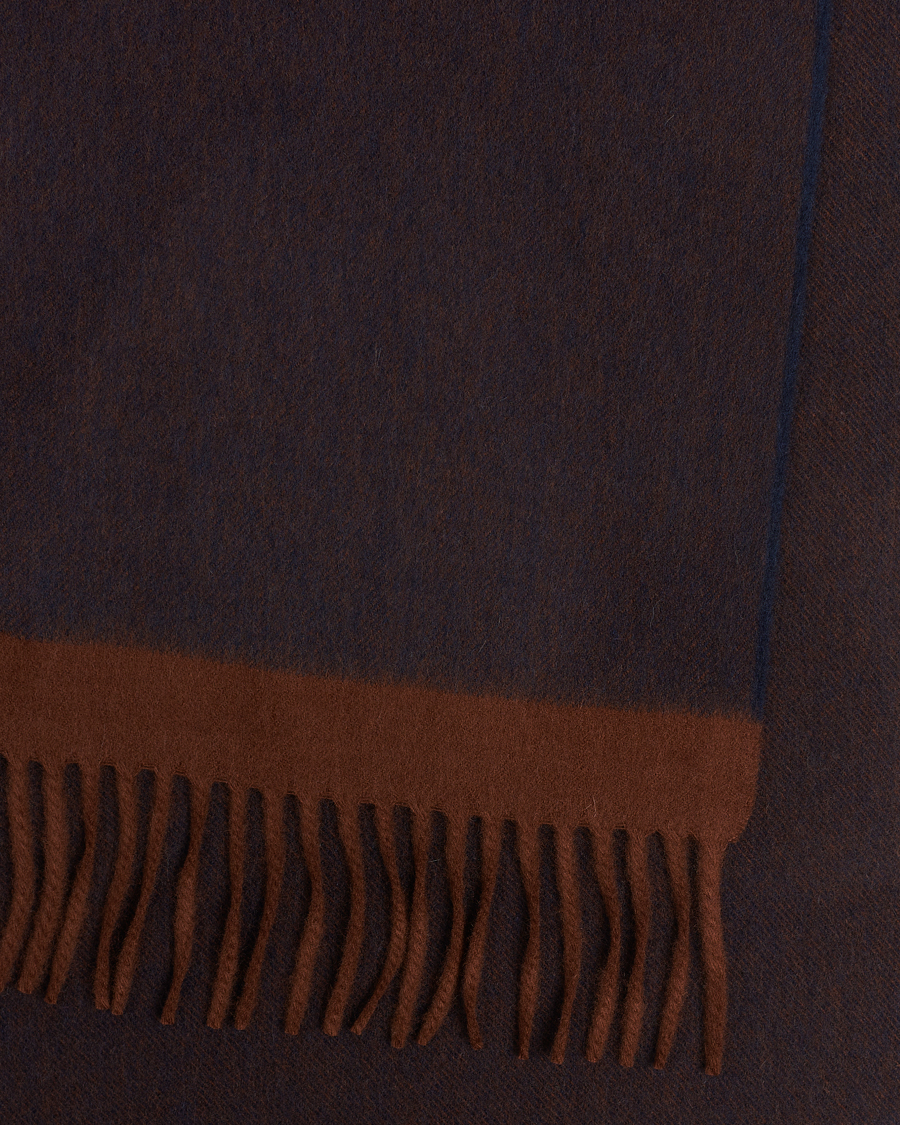 Hombres | Begg & Co Solid Board Wool/Cashmere Scarf Navy Chocolate | Begg & Co | Solid Board Wool/Cashmere Scarf Navy Chocolate