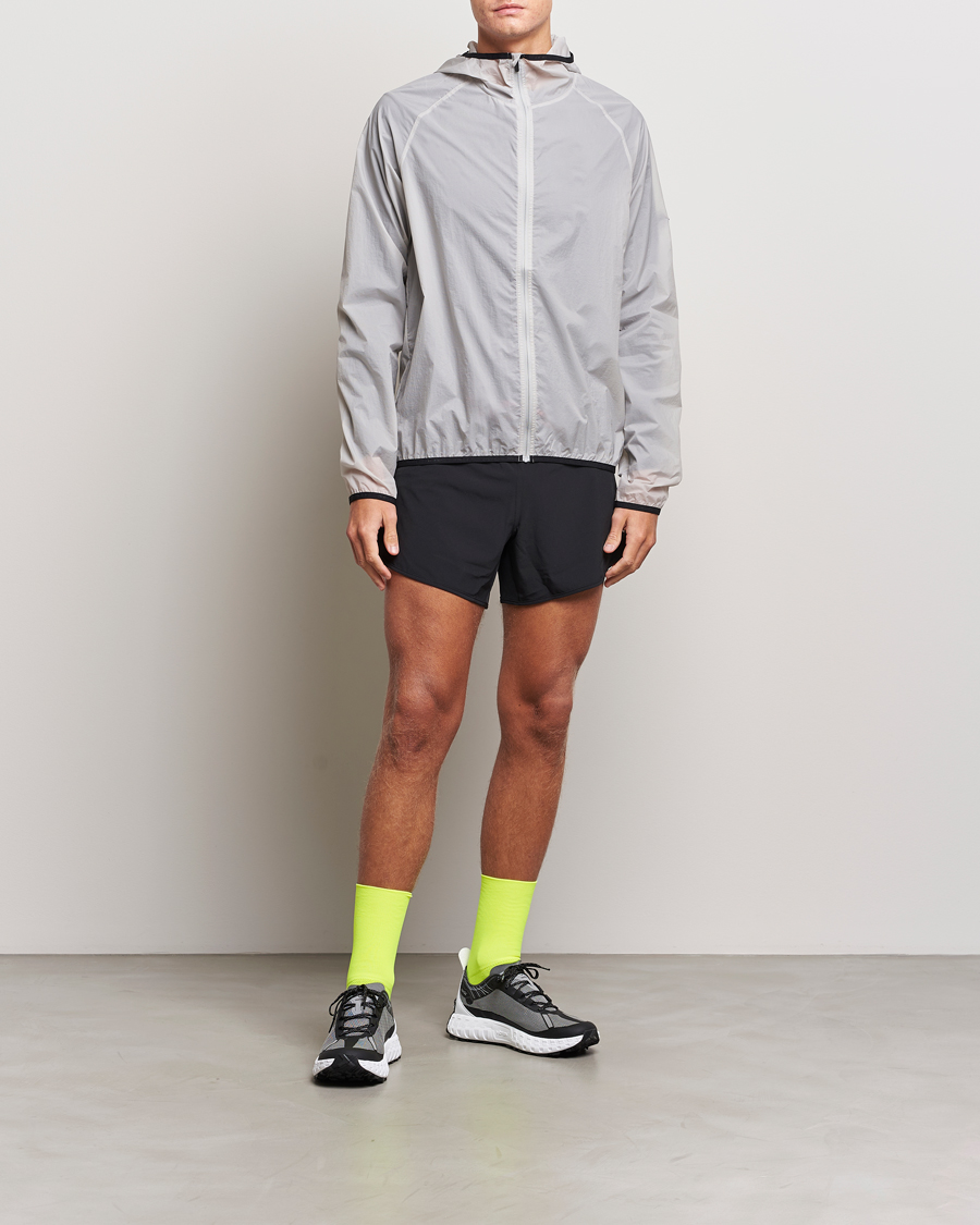 Hombres | Pantalones cortos | District Vision | 5 Inch Training Shorts Black