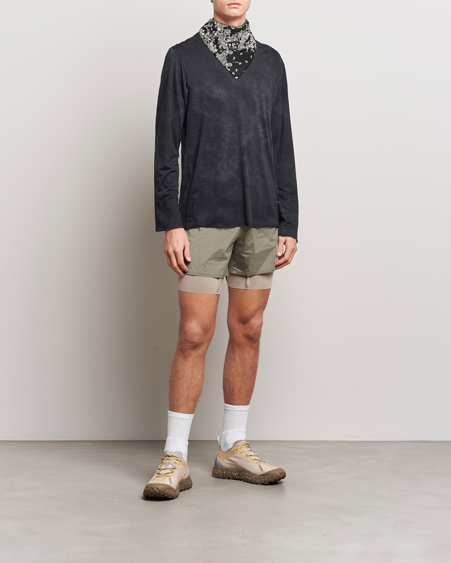 Hombres | Camisetas | Satisfy | CloudMerino Long Sleeve T-Shirt Batik Black