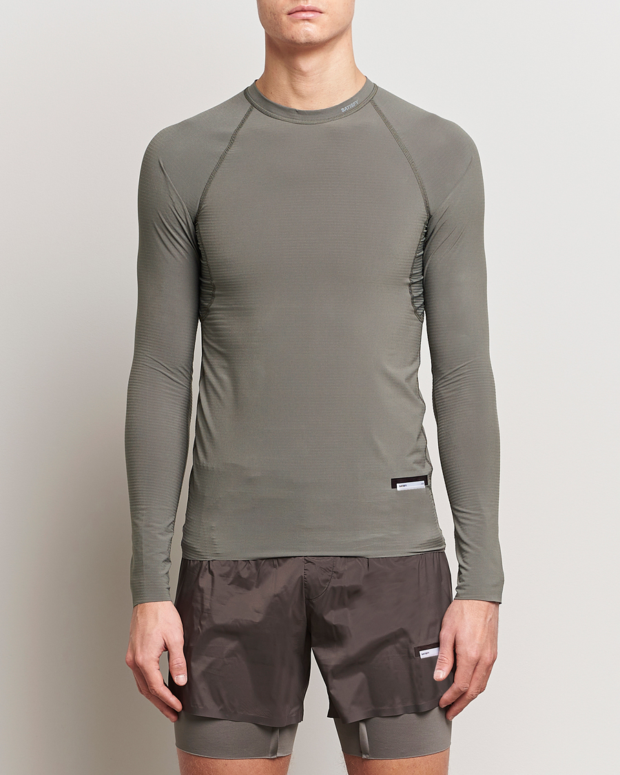 Hombres | Camisetas | Satisfy | CoffeeThermal Base Layer Dark Natural