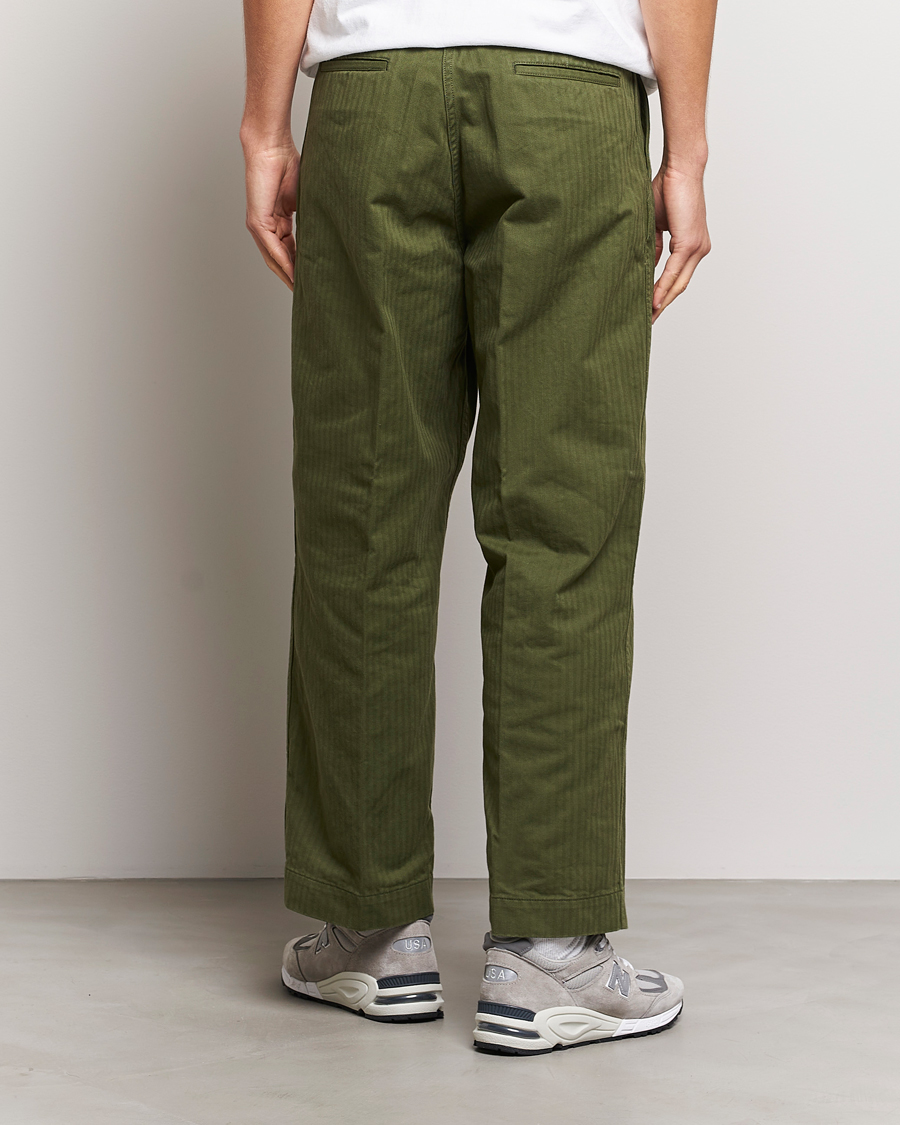 Hombres | Pantalones | BEAMS PLUS | MIL Herringbone Trousers Olive