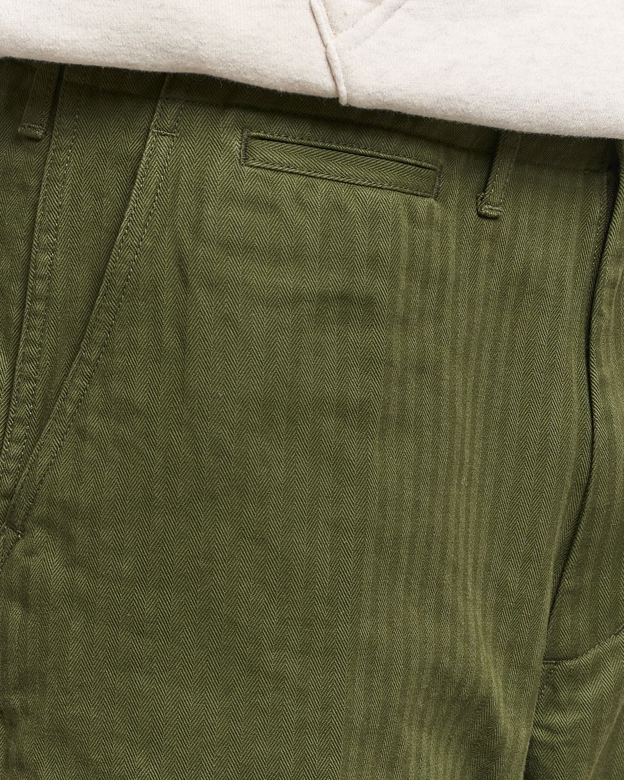Hombres | Pantalones | BEAMS PLUS | MIL Herringbone Trousers Olive