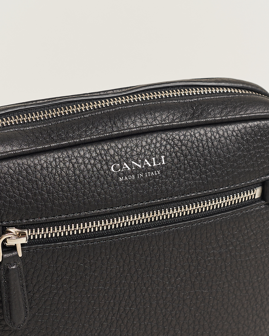 Hombres | Canali Grain Leather Shoulder Bag Black | Canali | Grain Leather Shoulder Bag Black