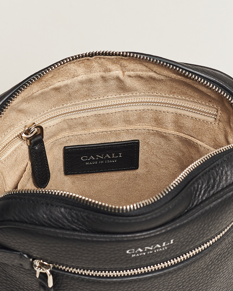 Hombres | Canali Grain Leather Shoulder Bag Black | Canali | Grain Leather Shoulder Bag Black