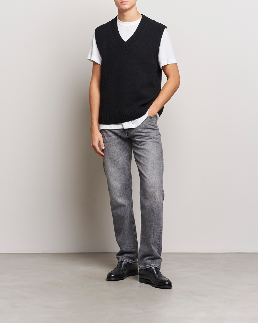 Hombres | Jerséis y prendas de punto | A Day's March | Wigtown Lambswool Vest Black