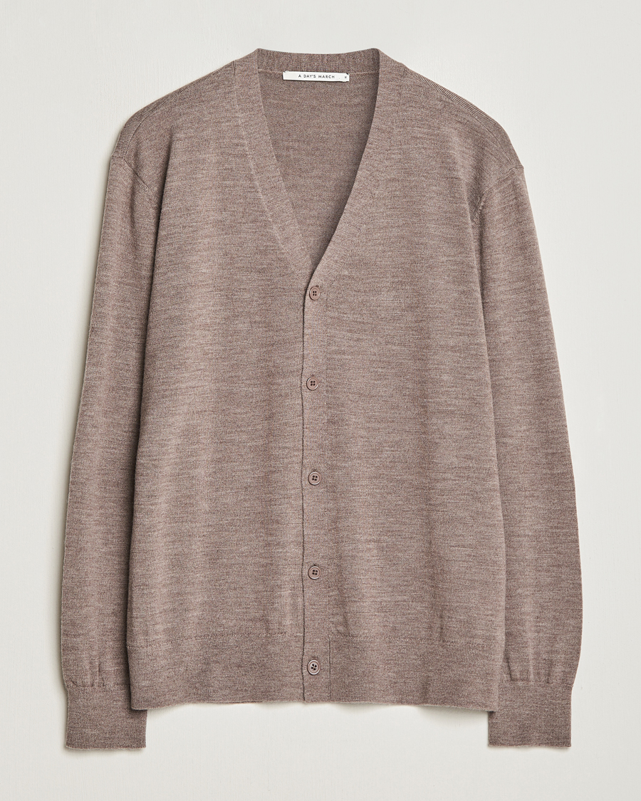 Hombres | Jerséis y prendas de punto | A Day's March | Oca Merino Cardigan Taupe Melange