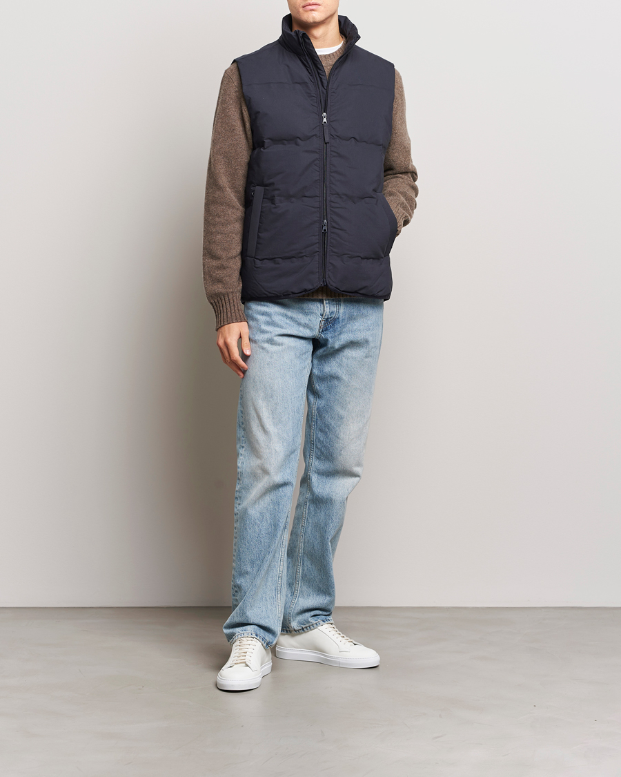 Hombres | Abrigos y chaquetas | A Day's March | Alford Puffer Vest Navy