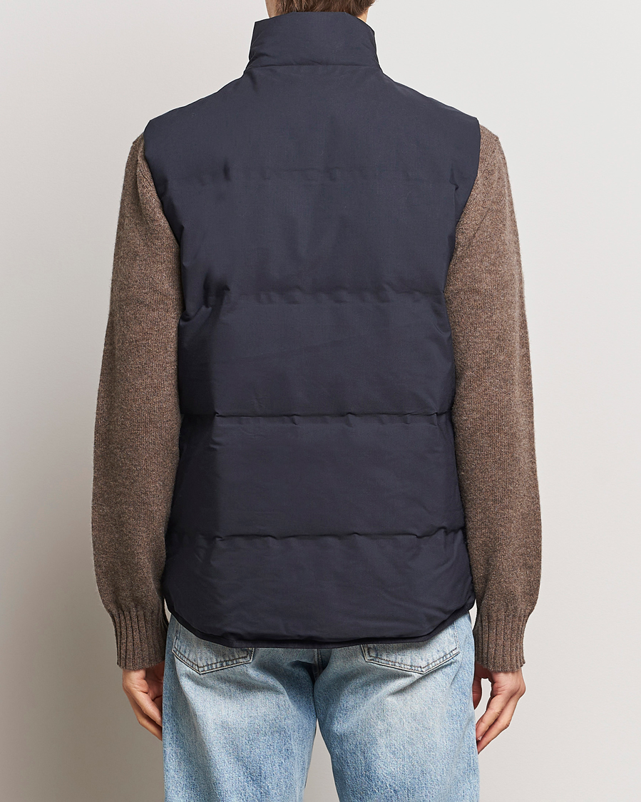 Hombres | Abrigos y chaquetas | A Day's March | Alford Puffer Vest Navy