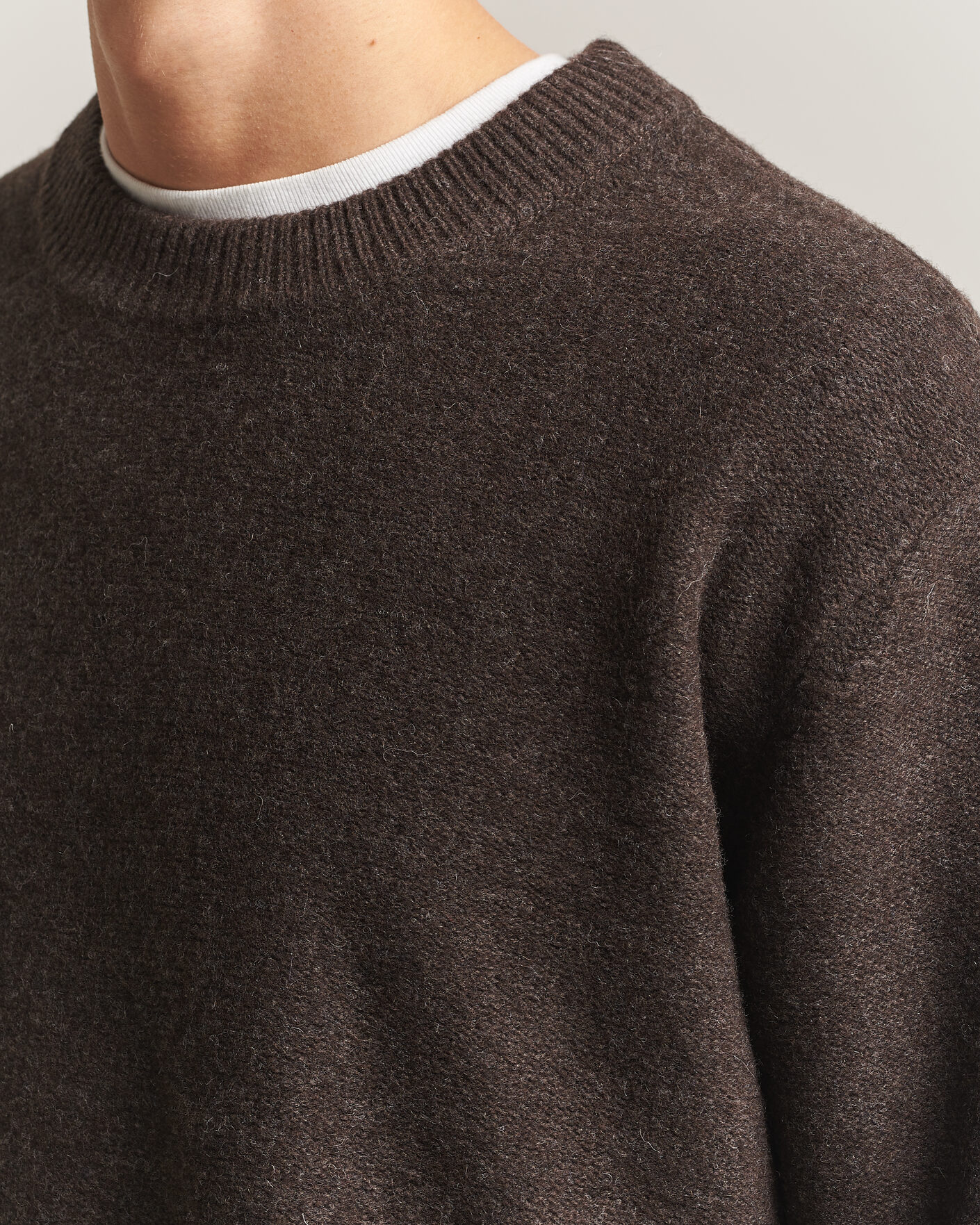 Hombres | Jerséis y prendas de punto | A Day's March | Tietar Boiled Merino Sweater Java Brown
