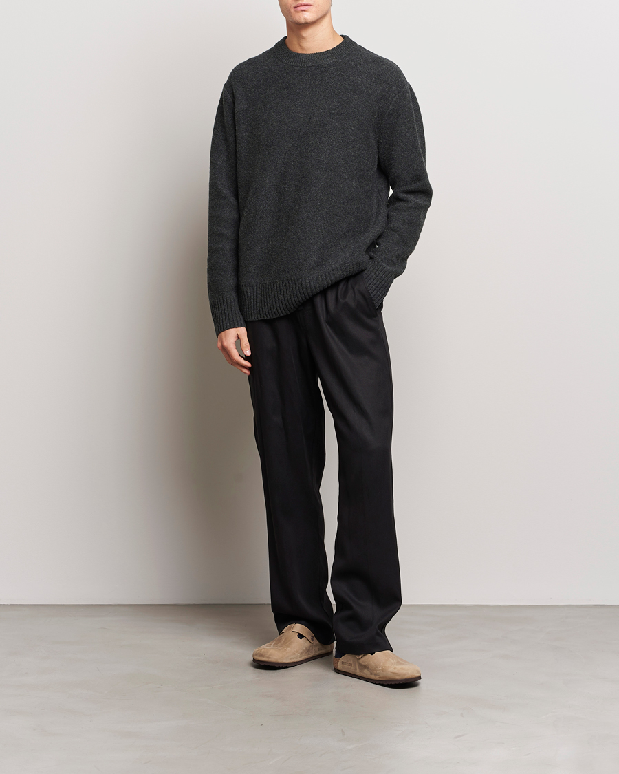 Hombres | Jerséis y prendas de punto | A Day's March | Tietar Boiled Merino Sweater Anthracite