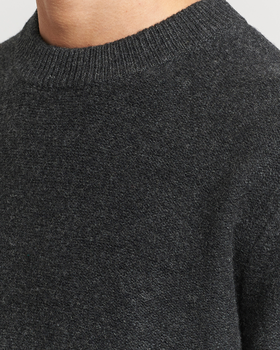 Hombres | Jerséis y prendas de punto | A Day's March | Tietar Boiled Merino Sweater Anthracite