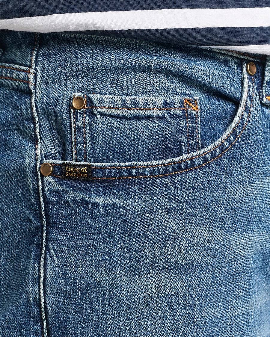 Hombres | Vaqueros | Tiger of Sweden | Pistolero Stretch Cotton Jeans Midnight Blue