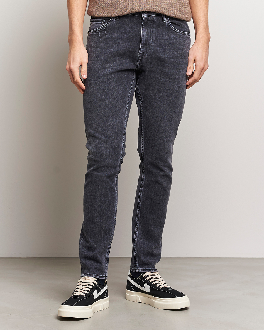 Hombres | Vaqueros | Tiger of Sweden | Pistolero Stretch Cotton Jeans Washed Black