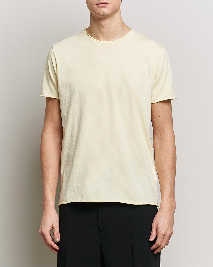 Hombres | Camisetas | Filippa K | Roll Neck Crew Neck T-Shirt Soft Yellow