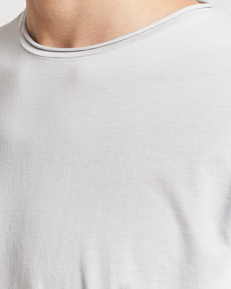 Hombres | Camisetas | Filippa K | Roll Neck Crew Neck T-Shirt Light Grey