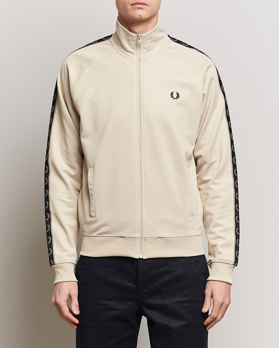Hombres | Cremallera completa | Fred Perry | Taped Track Jacket Oatmeal