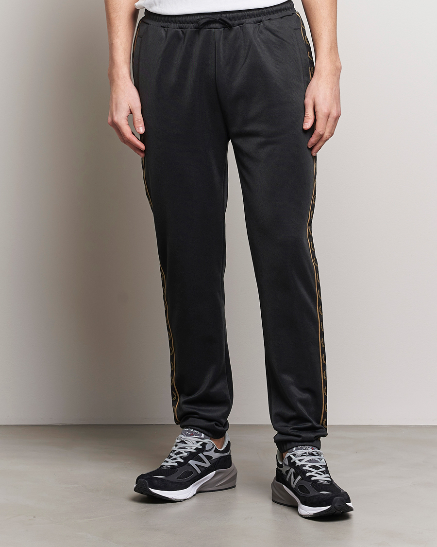 Hombres | Pantalones de chándal | Fred Perry | Taped Track Pants Black
