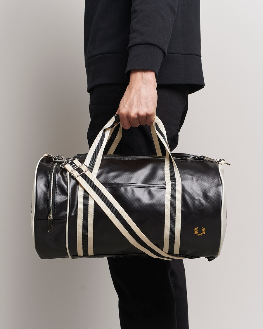 Hombres | Fred Perry | Fred Perry | Classic Barrel Bag Black/Ecru