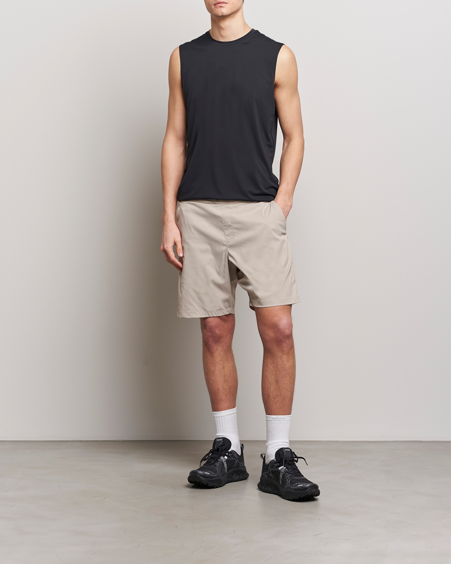 Hombres | Pantalones cortos | Houdini | Wadi Ultralight Shorts Sandstorm