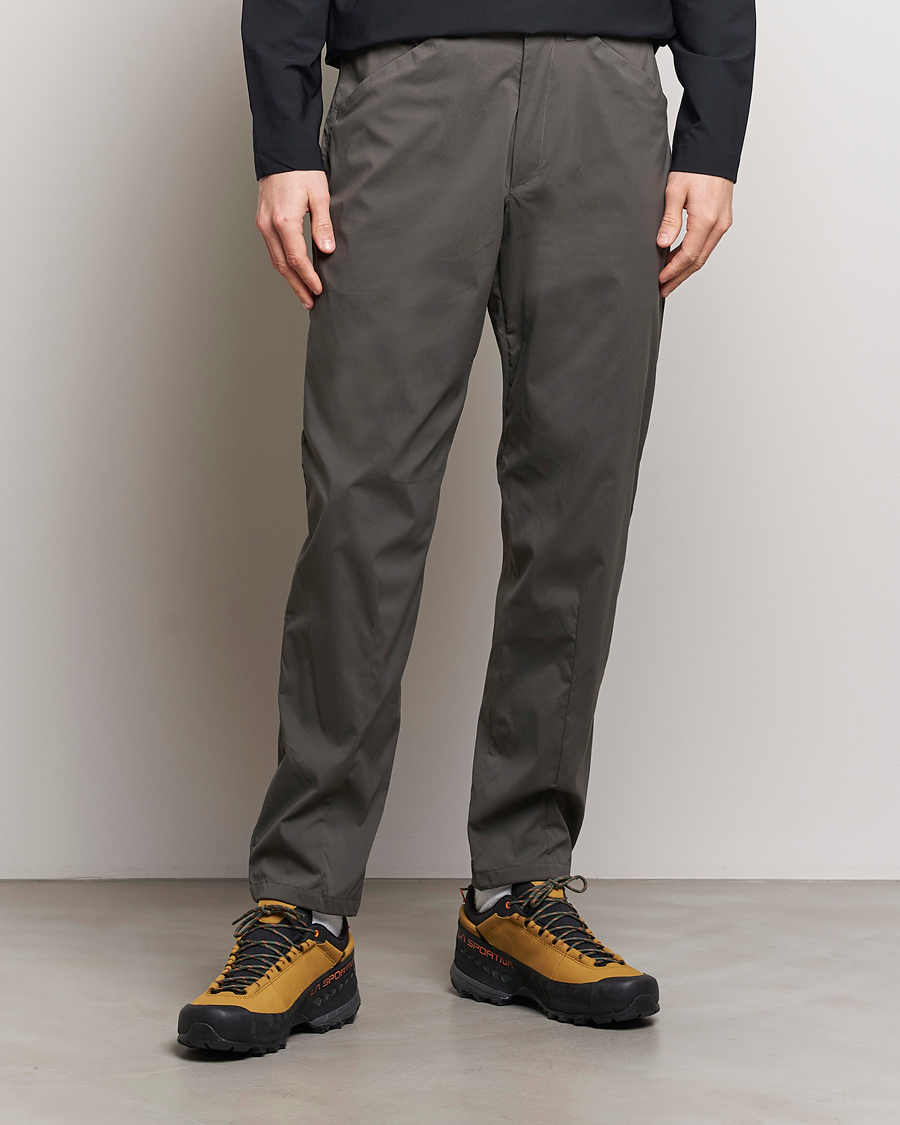 Hombres | Pantalones | Houdini | Wadi Ultralight Pants Baremark Green