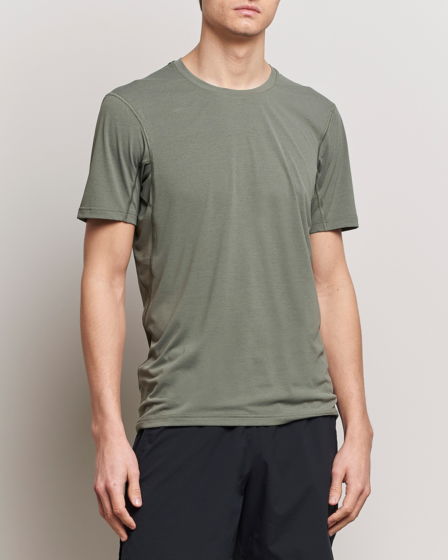 Hombres | Houdini | Houdini | Pace Air Featherlight T-Shirt Geyser Grey