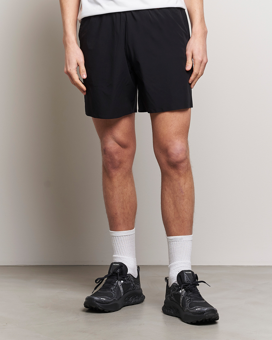 Hombres | Pantalones cortos funcionales | Falke Sport | Falke Core Shorts Black