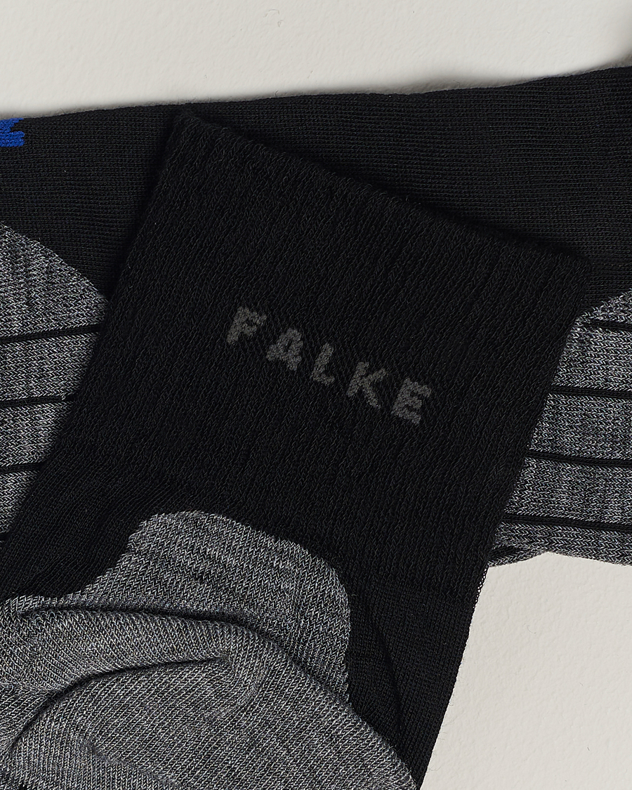 Hombres | Calcetines tobilleros | Falke Sport | Falke TK5 Wander Cool Short Trekking Socks Black