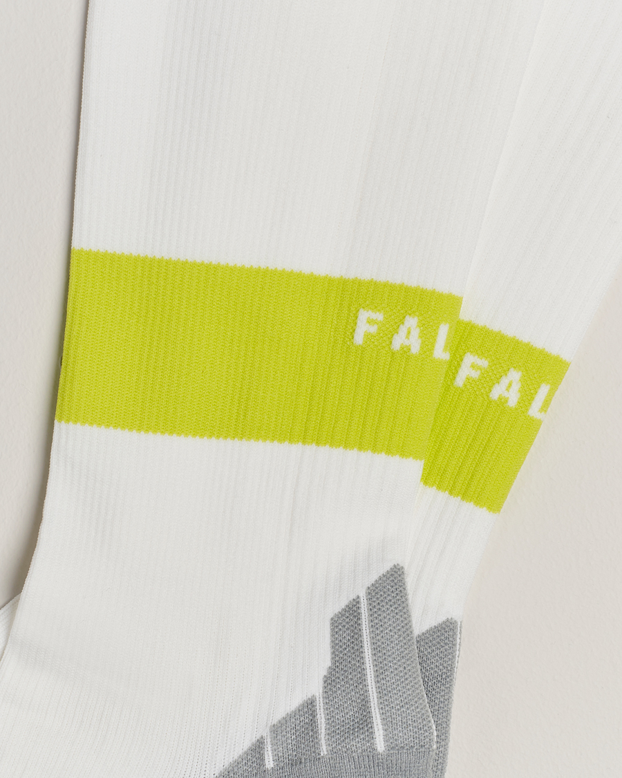 Hombres | Ropa interior y calcetines | Falke | RU Compression Running Socks White