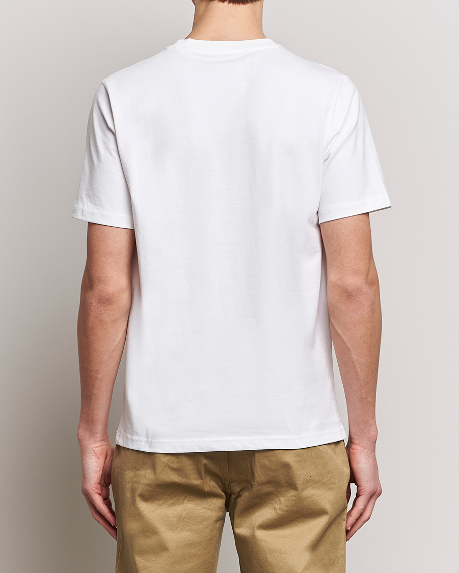 Hombres | Camisetas | KnowledgeCotton Apparel | Loke Badge T-Shirt Bright White