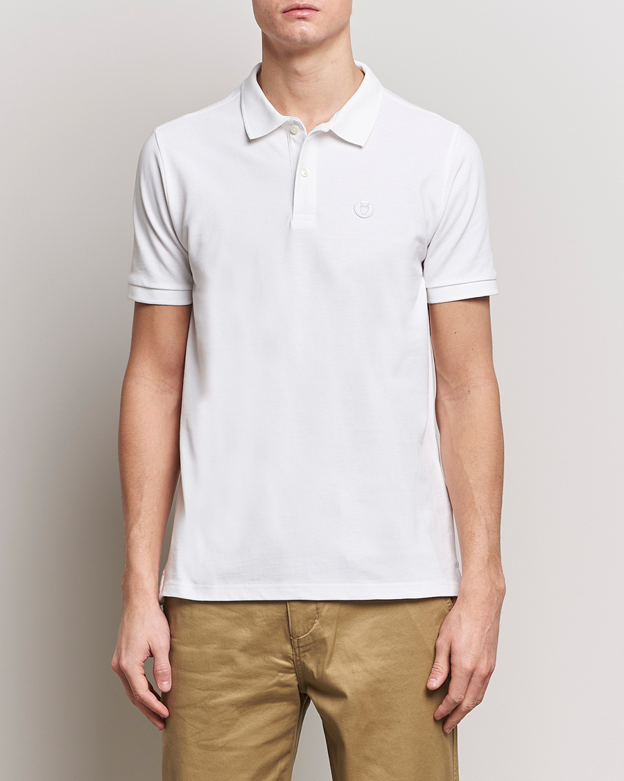 Hombres | Polos | KnowledgeCotton Apparel | Toke Badge Polo Bright White