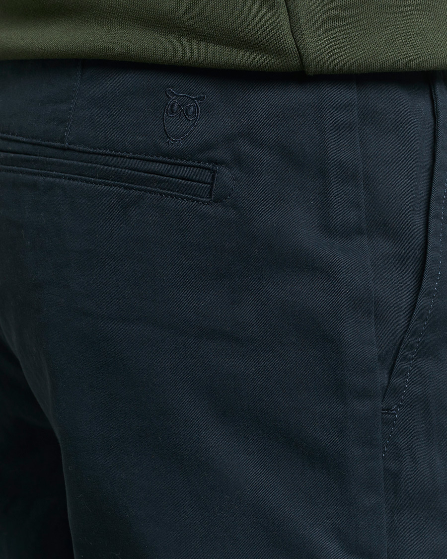 Hombres | Pantalones | KnowledgeCotton Apparel | Chuck Regular Cotton Twill Chino Total Eclipse