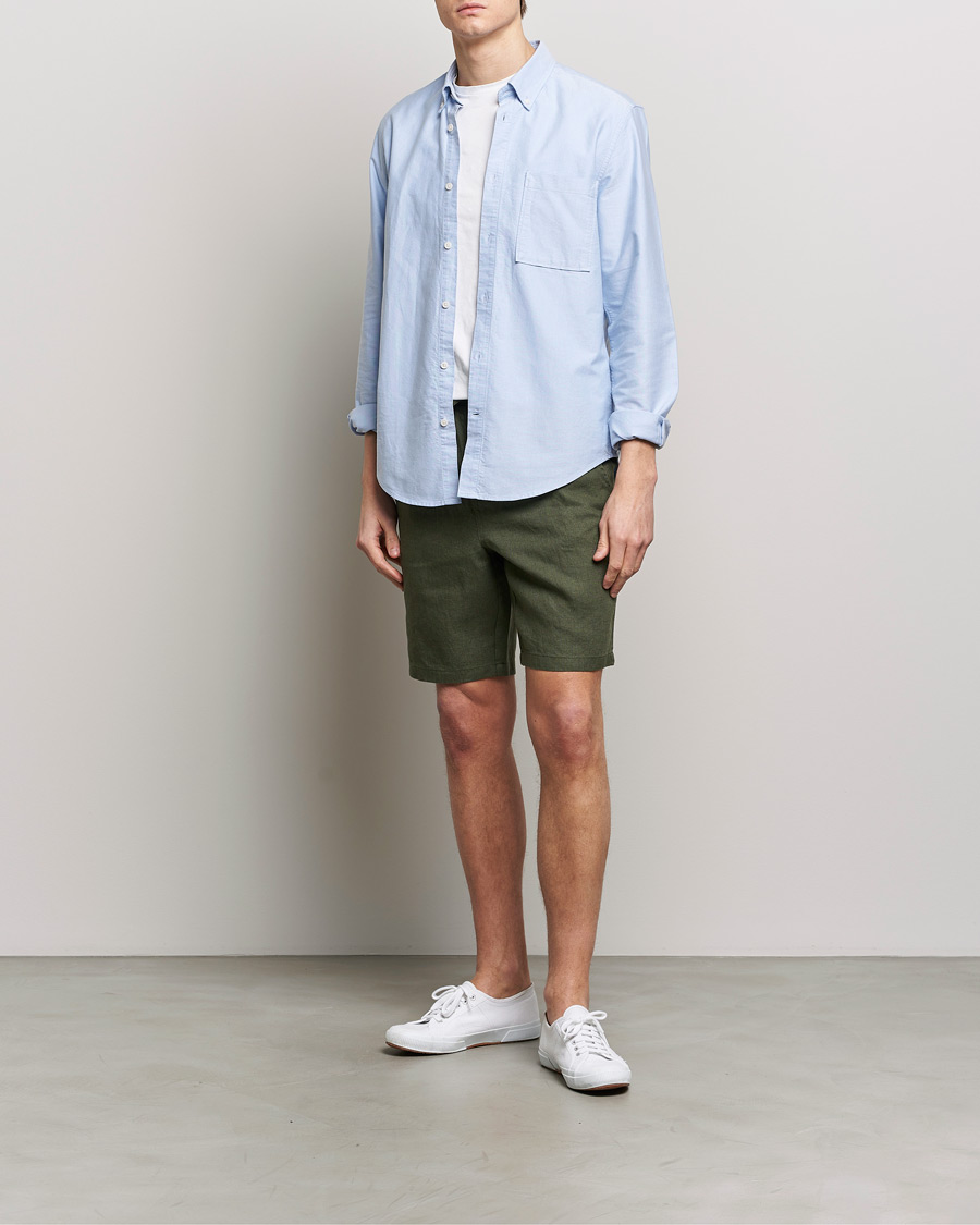 Hombres | Pantalones cortos | KnowledgeCotton Apparel | Loose Linen Shorts Burnt Olive