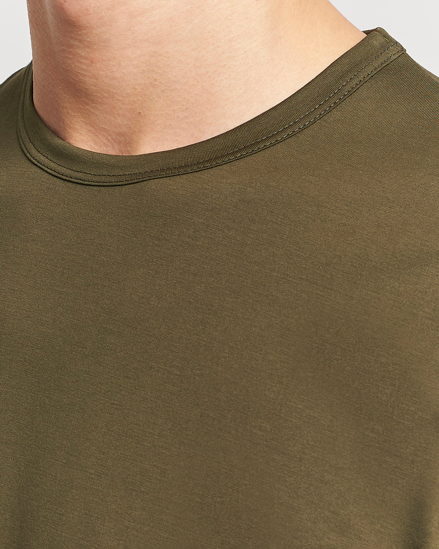 Hombres | Camisetas | Sunspel | Crew Neck Cotton Tee Dark Olive