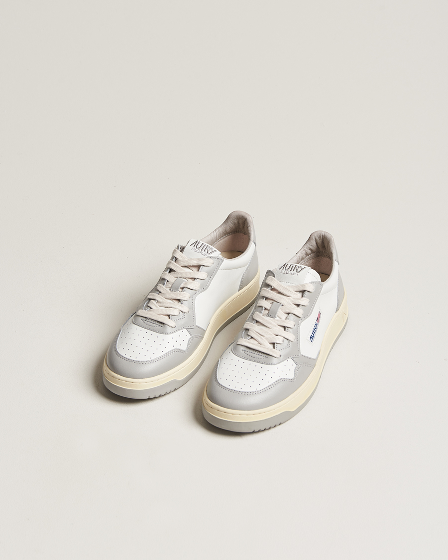 Hombres |  | Autry | Medalist Low Bicolor Leather Sneaker White/Grey