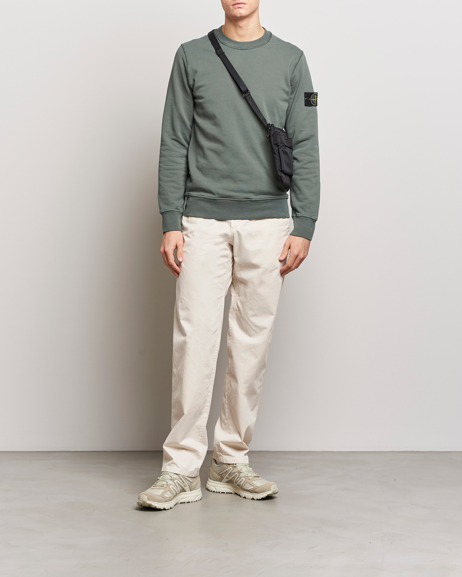 Hombres | Jerséis y prendas de punto | Stone Island | Garment Dyed Cotton Sweatshirt Musk