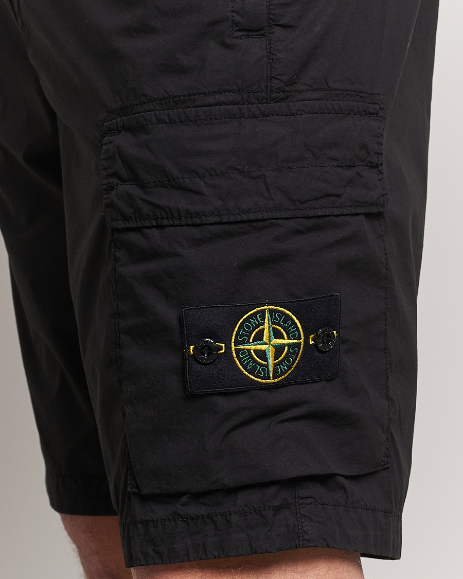 Hombres | Pantalones cortos | Stone Island | Stretch Cotton Tela Regular Fit Cargo Shorts Black