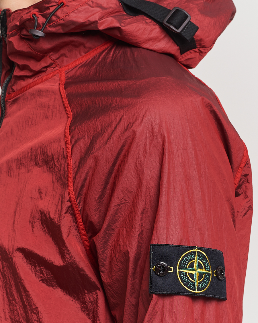 Hombres | Abrigos y chaquetas | Stone Island | Nylon Metal Hooded Jacket Red