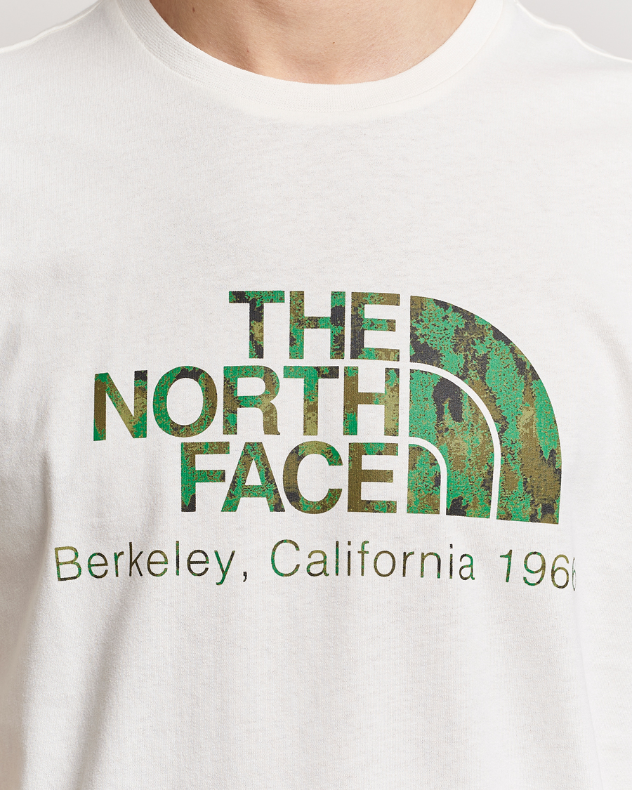 Hombres | Camisetas | The North Face | Berkeley Logo T-Shirt White