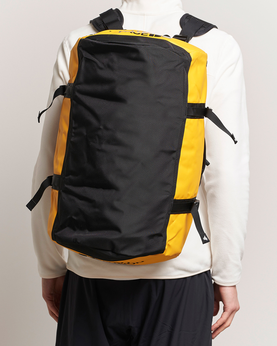 Hombres | Accesorios | The North Face | Base Camp Duffel S Summit Gold