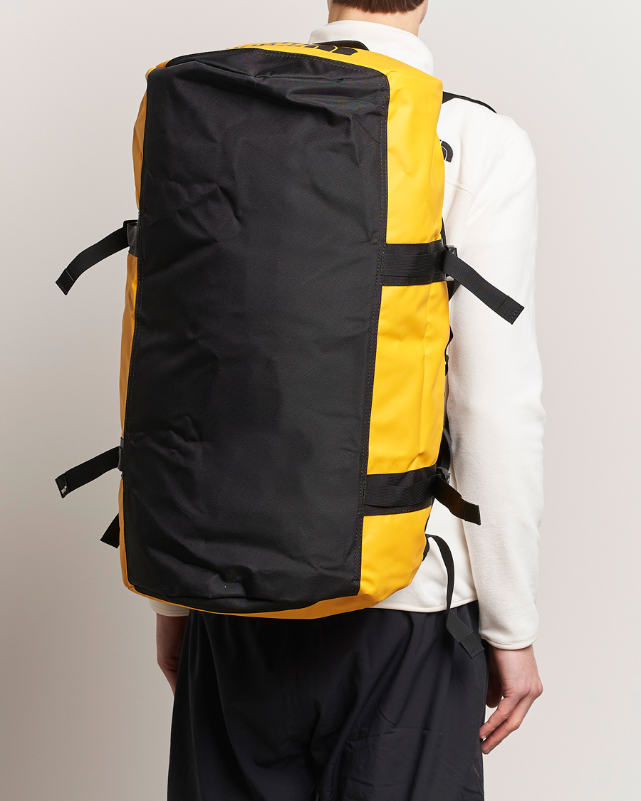 Hombres | Active | The North Face | Base Camp Duffel M Summit Gold