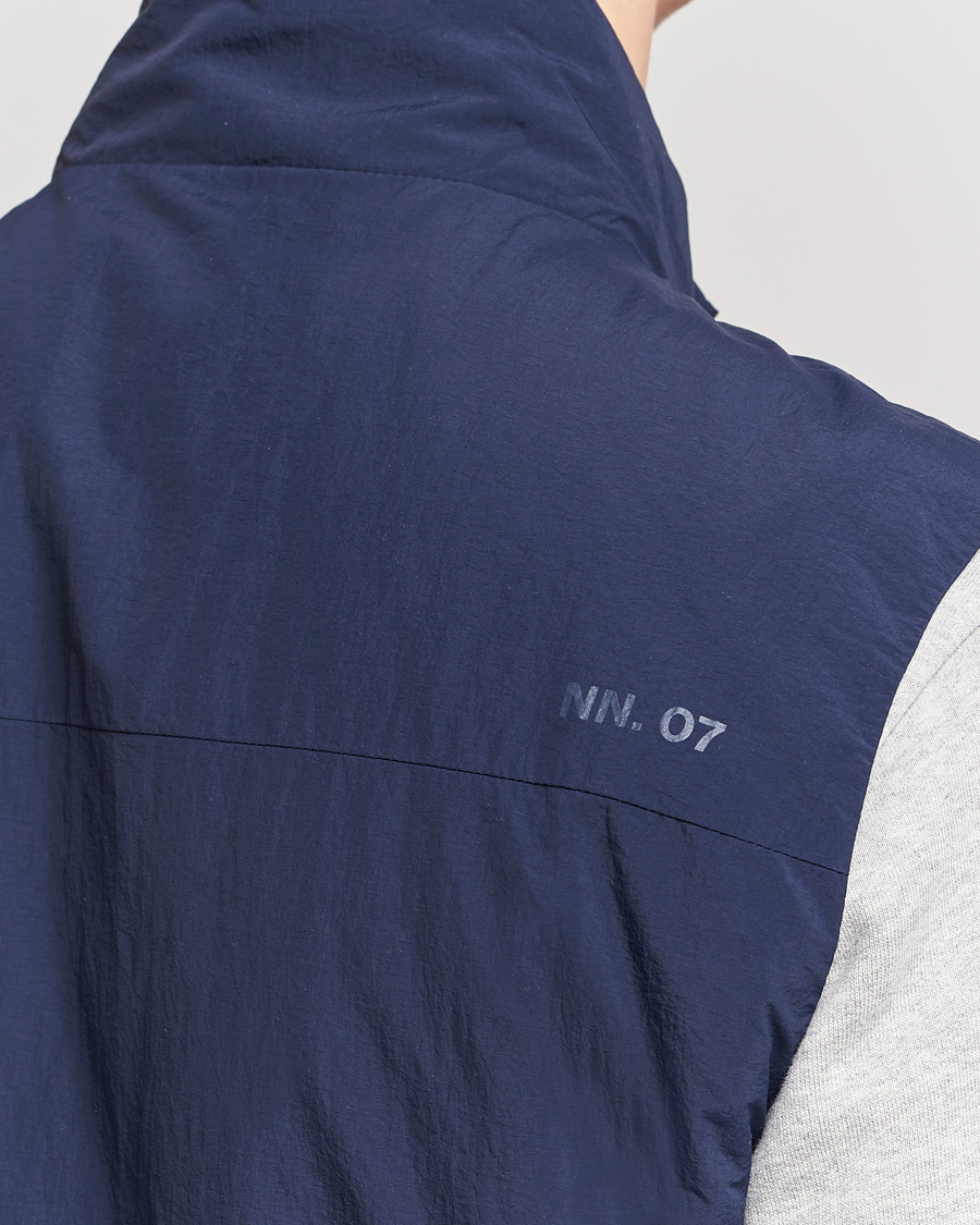 Hombres | Abrigos y chaquetas | NN07 | Zack Recycled Vest Navy Blue