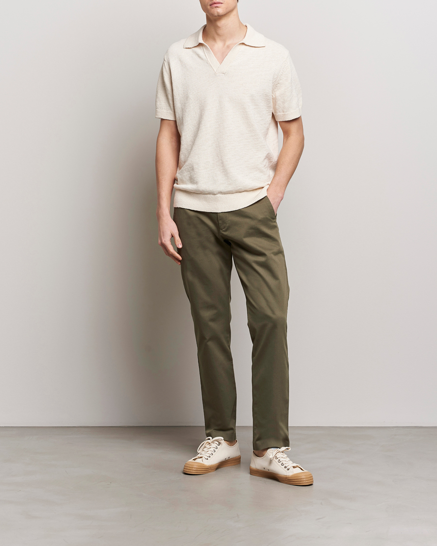 Hombres | Pantalones | NN07 | Theo Regular Fit Stretch Chinos Capers Green